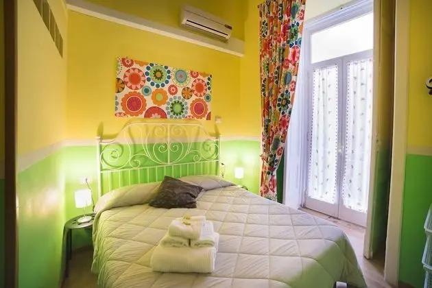 Superior Tek Büyük Yataklı Oda (Private Bathroom)