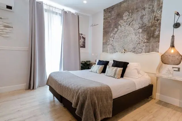 Deluxe Tek Büyük veya İki Ayrı Yataklı Oda
