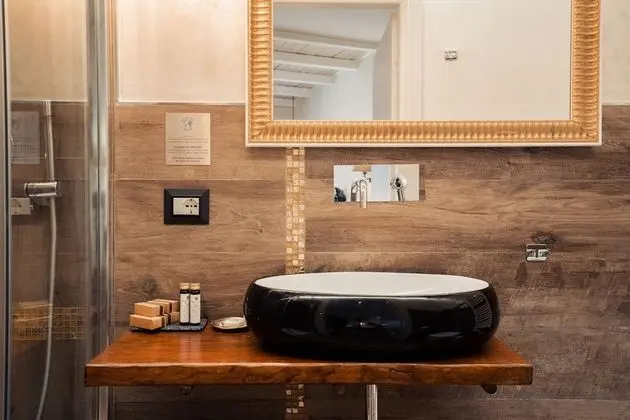 Deluxe Tek Büyük veya İki Ayrı Yataklı Oda