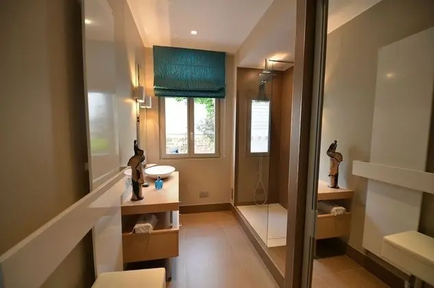 Deluxe Süit, 1 Yatak Odası, Bahçe Manzaralı (Jardin de Rochegrosse)