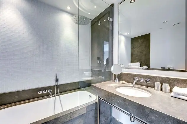 Junior Tek Büyük Yataklı Oda, Balkon