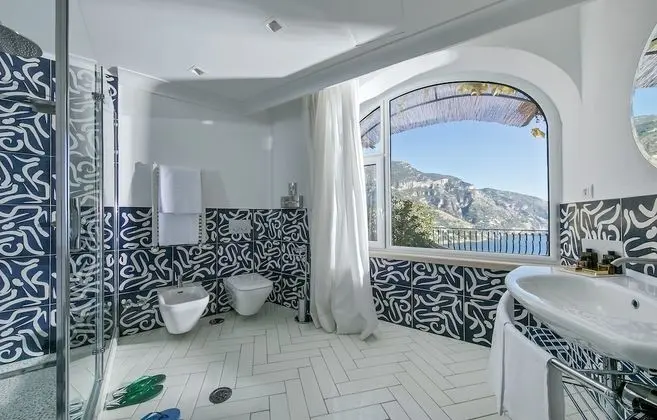 Junior Süit, Teras, Deniz Manzaralı