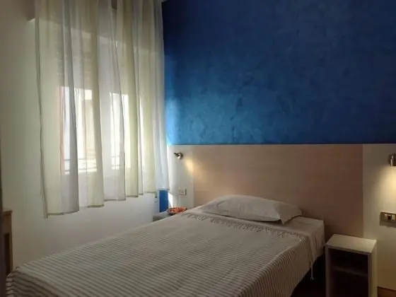 Basic Tek Kişilik Oda