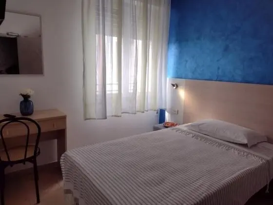 Basic Tek Kişilik Oda