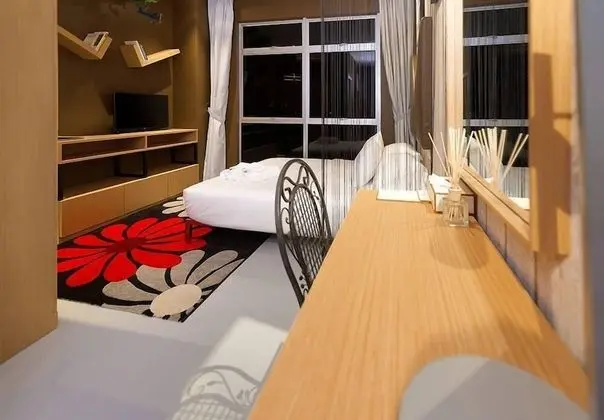 Deluxe Oda, 1 Büyük (Queen) Boy Yatak