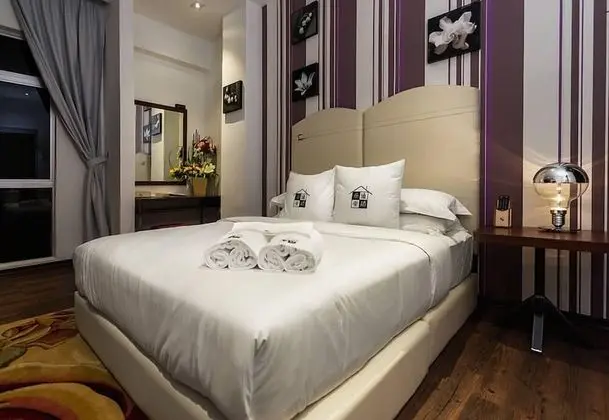 Deluxe Oda, 1 Büyük (Queen) Boy Yatak