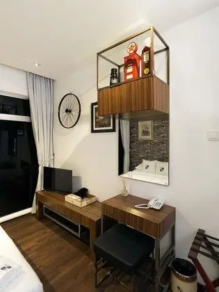 Deluxe Oda, 1 Büyük (Queen) Boy Yatak