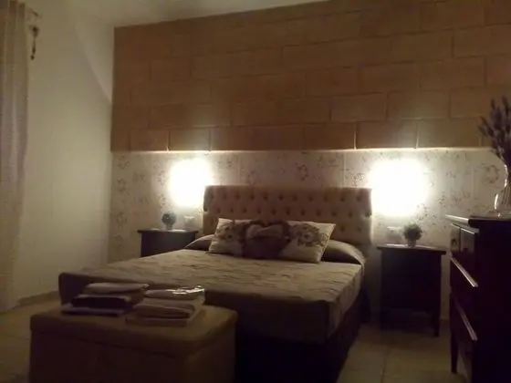 Tek Büyük Yataklı Oda (Il Melograno)