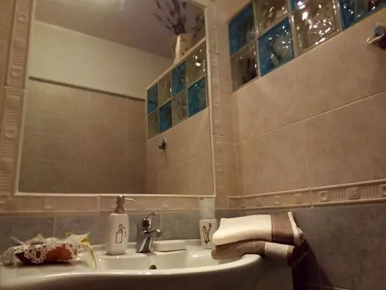 Üç Kişilik Oda (Il Fico)