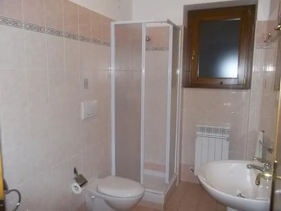 Tek Büyük veya İki Ayrı Yataklı Oda, Sigara İçilmez