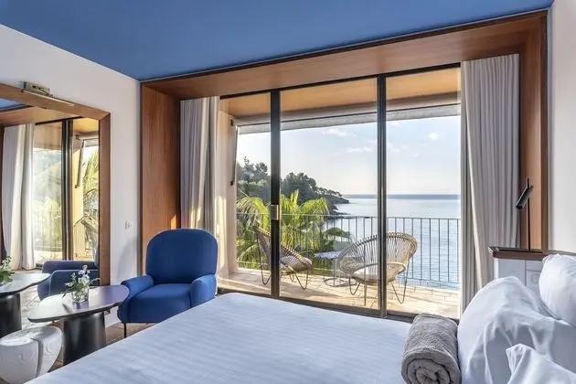 Oda, Balkon, Deniz Manzaralı
