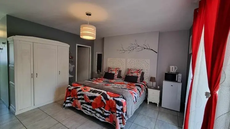 Tek Büyük Yataklı Oda (Hautacam)