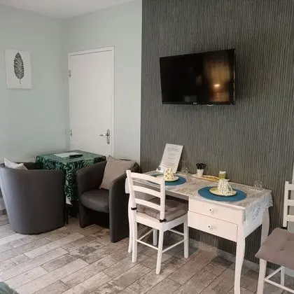 Tek Büyük Yataklı Oda (Levist)