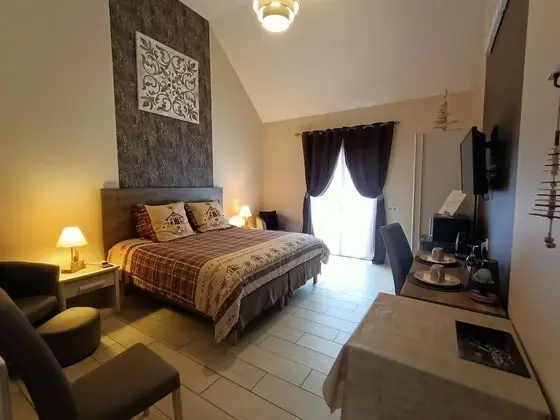 Tek Büyük Yataklı Oda (Viscos)