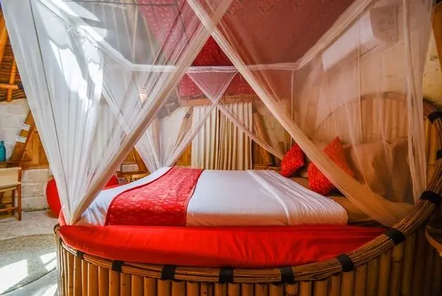 Bungalow with Air Conditioning