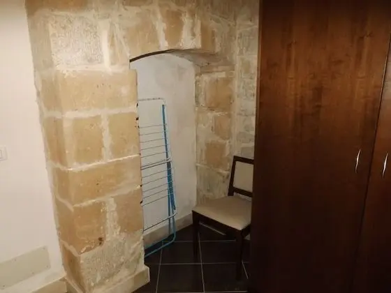 Üç Kişilik Oda