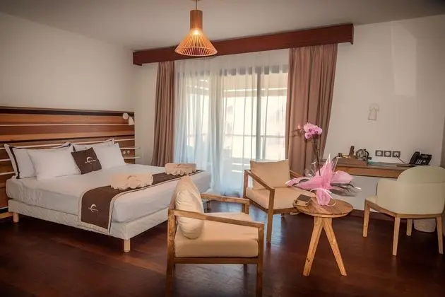 Deluxe Tek Büyük veya İki Ayrı Yataklı Oda, Deniz Manzaralı