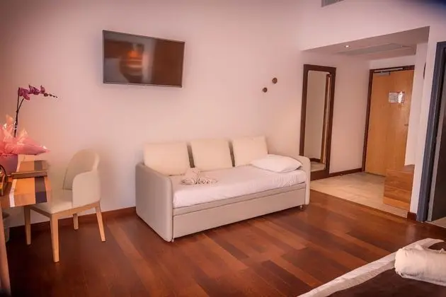 Luxury Üç Kişilik Oda