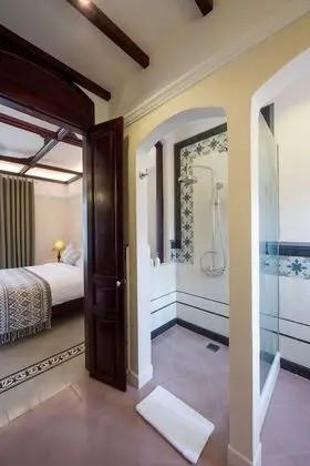 Oda, Balkon, Bahçe Manzaralı (or River View - Garnier)