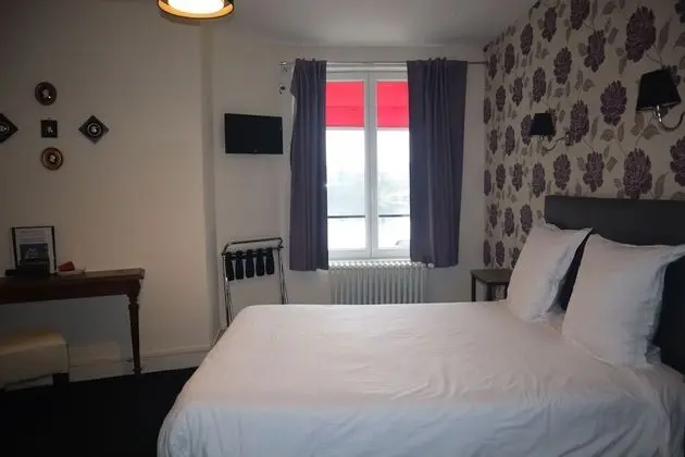 Classic Tek Büyük Yataklı Oda