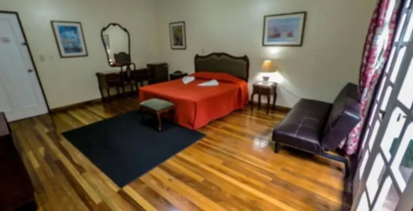 Deluxe Tek Kişilik Oda, 1 En Büyük (King) Boy Yatak, Veranda, Bahçe Manzaralı