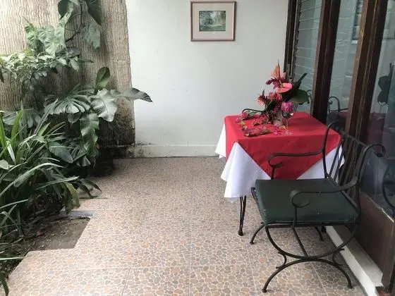 Superior Tek Kişilik Oda, 2 Büyük (Queen) Boy Yatak, Veranda, Bahçe Manzaralı
