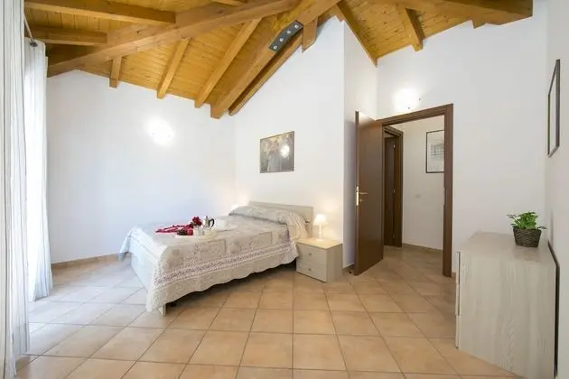 Family Sıra Ev, Birden Çok Yatak, 2 Banyolu, Bahçeli (Le Betulle Garden in Laveno)