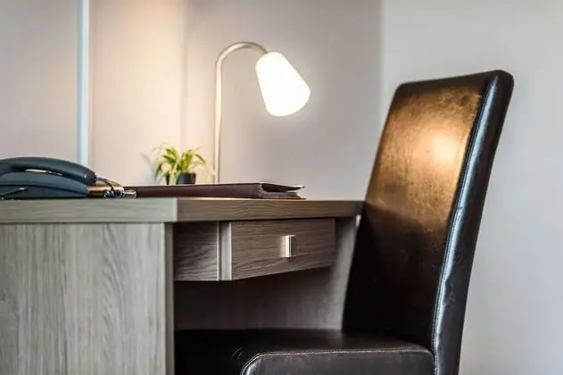 Standard Tek Büyük Yataklı Oda (Port Side, some with Balcony)