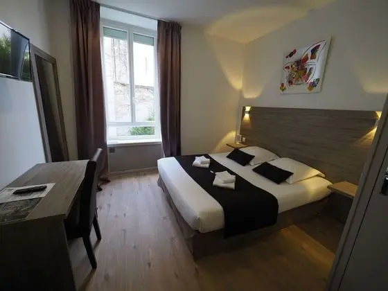 Comfort Tek Büyük Yataklı Oda