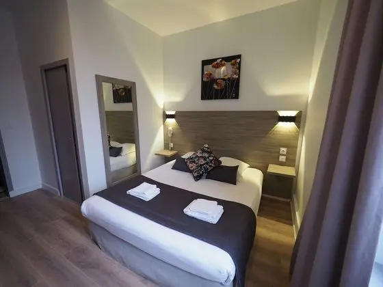 Comfort Tek Büyük Yataklı Oda
