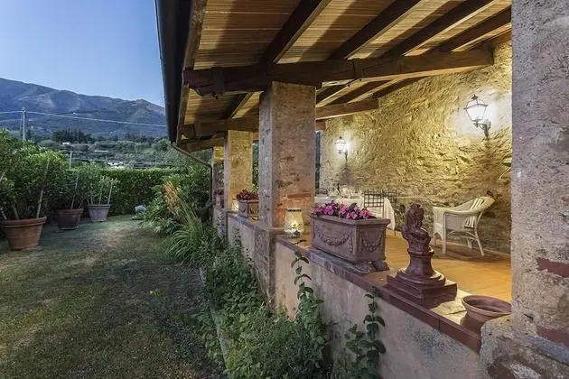 Villa, Sigara İçilebilir