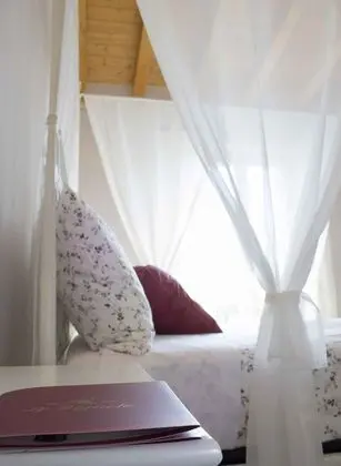 Classic Süit, 1 Büyük (Queen) Boy Yatak ve Çekyat, Sigara İçilmez, Üzüm Asması Manzaralı