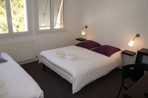 Standard Tek Büyük Yataklı Oda