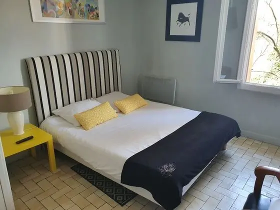 Tek Büyük Yataklı Oda, Sigara İçilmez