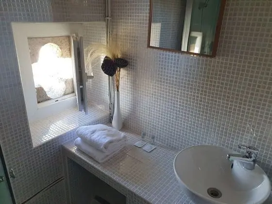 Tek Büyük Yataklı Oda, Sigara İçilmez