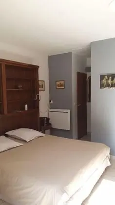 Family Tek Büyük veya İki Ayrı Yataklı Oda