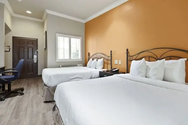 Standard Oda, 2 Çift Kişilik Yatak, Sigara İçilmez, Balkon (2nd Floor)