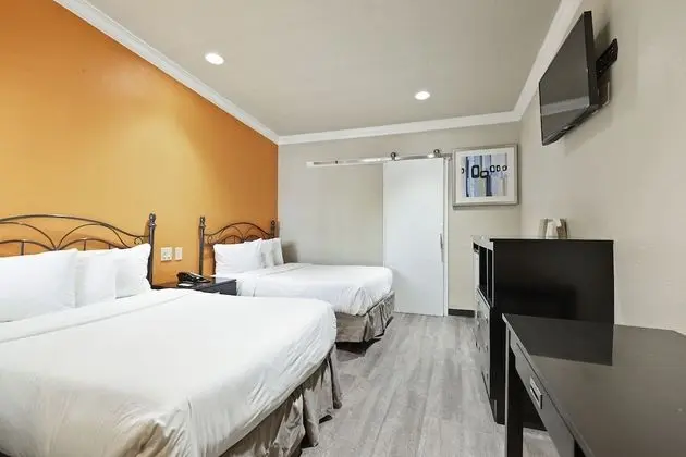 Standard Oda, 2 Çift Kişilik Yatak, Sigara İçilmez, Balkon (2nd Floor)