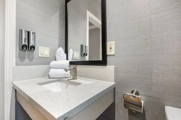 Standard Oda, 2 Çift Kişilik Yatak, Sigara İçilmez, Balkon (2nd Floor)