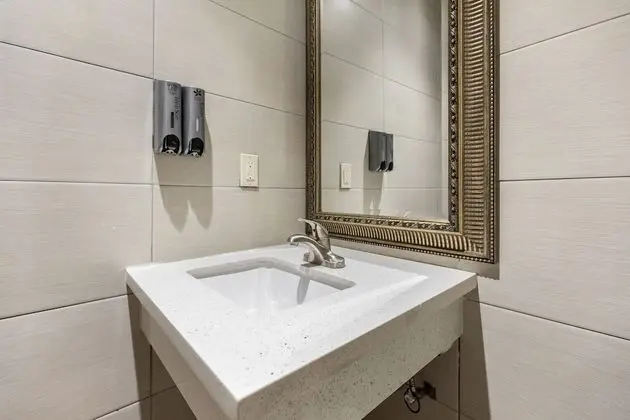 Standard Oda, 2 Çift Kişilik Yatak, Sigara İçilmez, Balkon (2nd Floor)