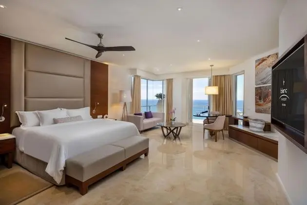 Royale Junior Suite