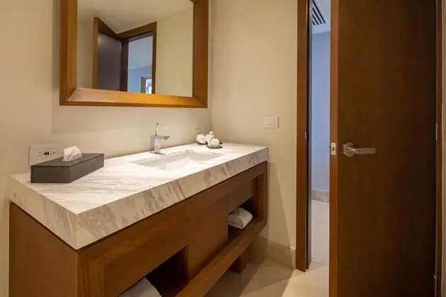 Royale Presidential Suite One Bedroom