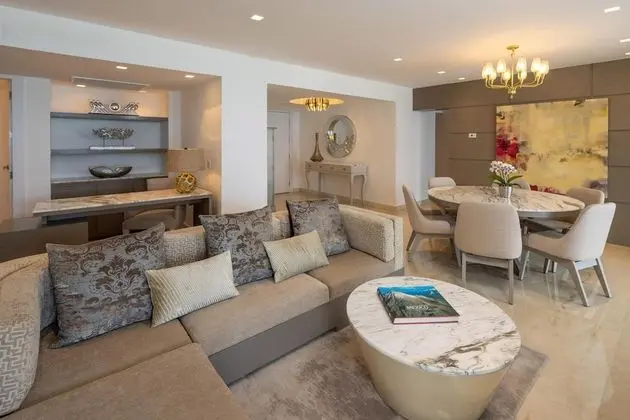 Royale Two Bedroom Presidential Suite Ocean Front