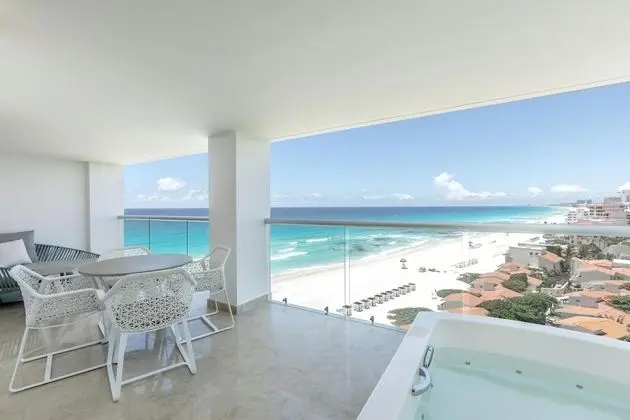 Royale Two Bedroom Presidential Suite Ocean Front