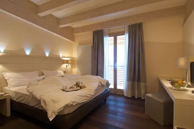 Panoramic Tek Büyük veya İki Ayrı Yataklı Oda