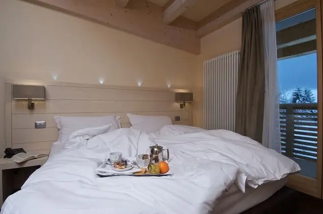 Panoramic Tek Büyük veya İki Ayrı Yataklı Oda