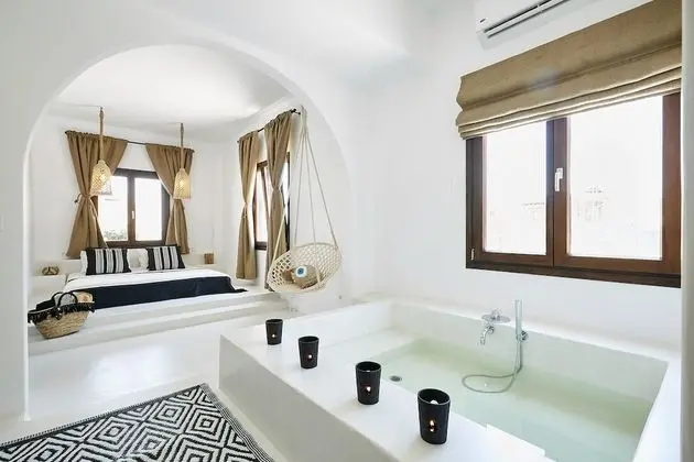 Villa, 6 Yatak Odası, Kişiye Özel Havuzlu