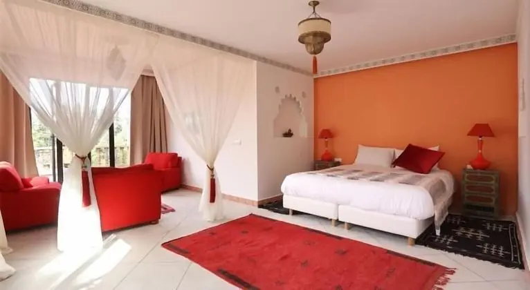 Deluxe Süit, Bahçe Manzaralı