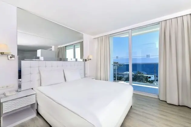 Standard Oda, Deniz Manzaralı