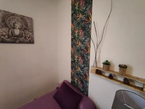 Üç Kişilik Oda